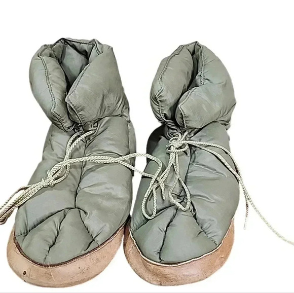 EDDIE BAUER vintage Goose Down Olive Camp Bootie Slippers Leather Soles. - Picture 3 of 12